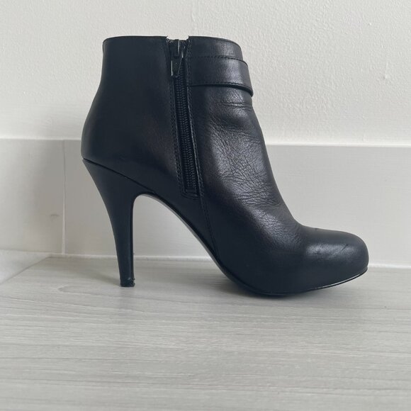 Nine West - Black Leather Ankle Boots - Picture 3 of 10
